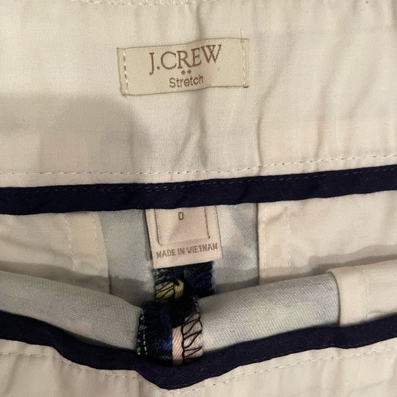 J.Crew Floral Shorts - Picture 3 of 5